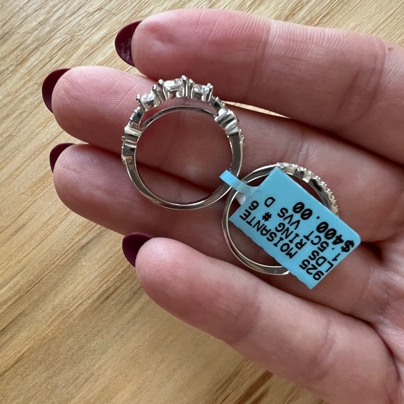 Moissanite Solitaire Ring – 1.50 CT, VVS1 D Color – 925 Silver – Women’s Size 6 - Picture 4 of 14